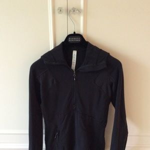 Lululemon black 3/4 zip hoodie size 4